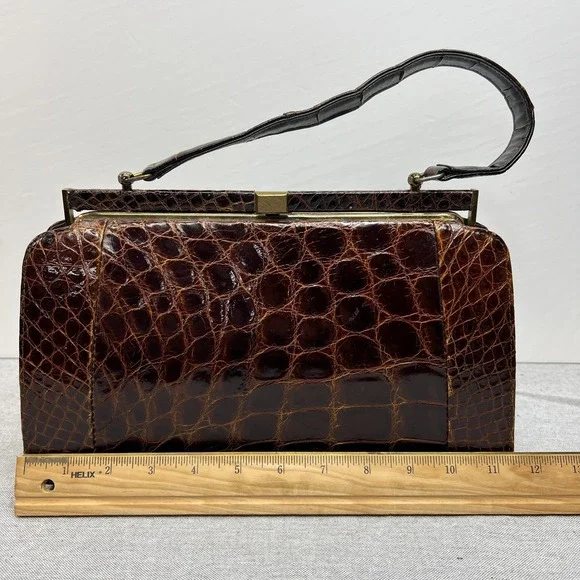 Gorgeous Vintage 1950s 60's Vassar Cognac Brown Alligator Skin Handbag Frame Bag - Picture 11 of 13